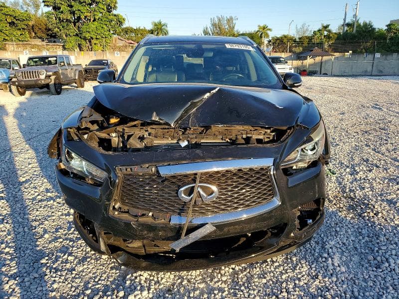 2019 INFINITI QX60 LUXE 5