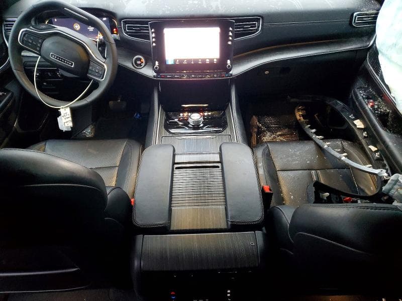 2024 JEEP WAGONEER L SERIES II 8
