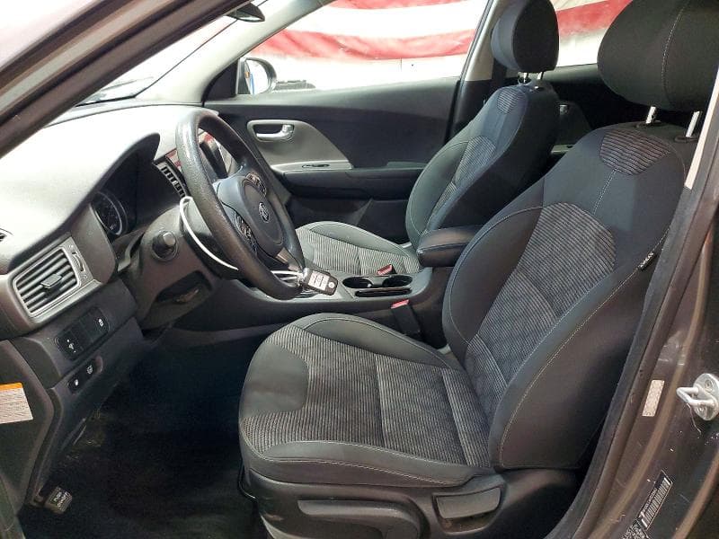 2017 KIA NIRO FE 7