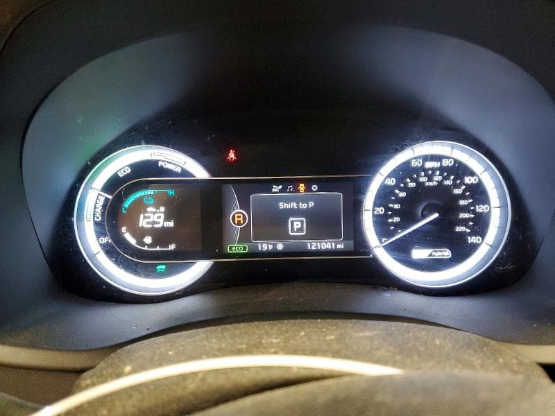 2017 KIA NIRO FE 9