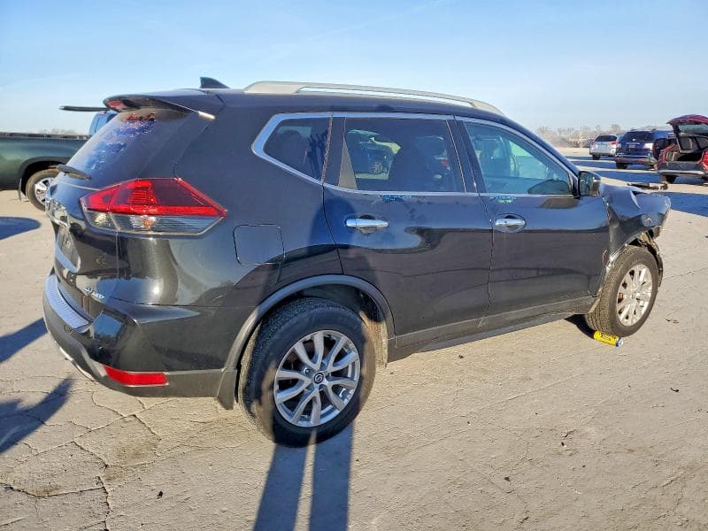 2018 NISSAN ROGUE S S 3