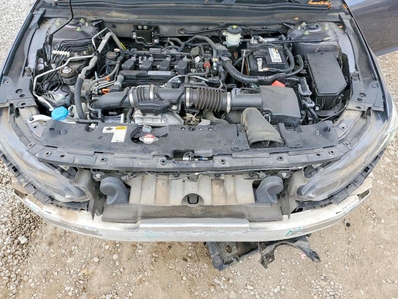 2018 HONDA ACCORD LX 11