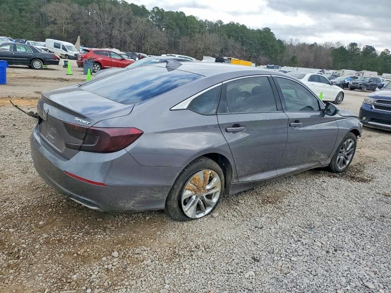 2018 HONDA ACCORD LX 3