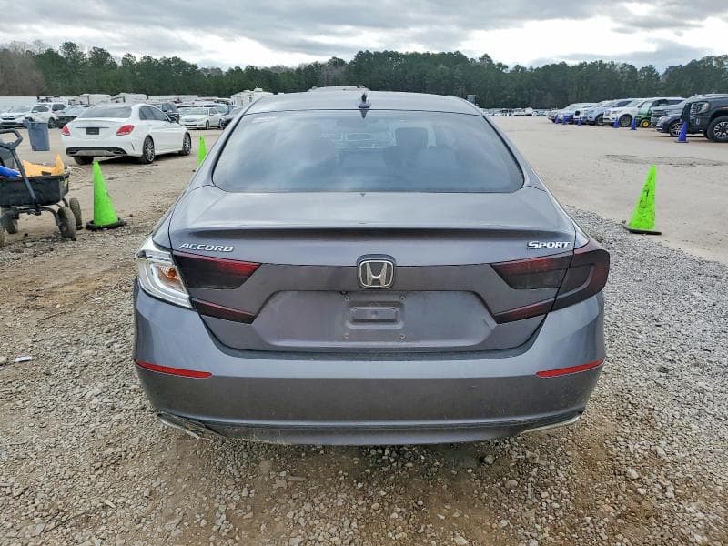 2018 HONDA ACCORD LX 6