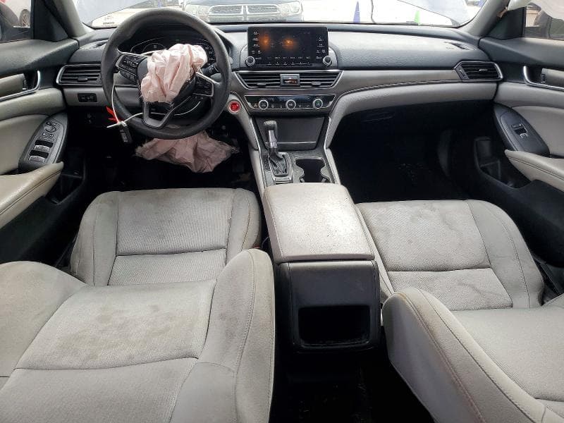 2018 HONDA ACCORD LX 8