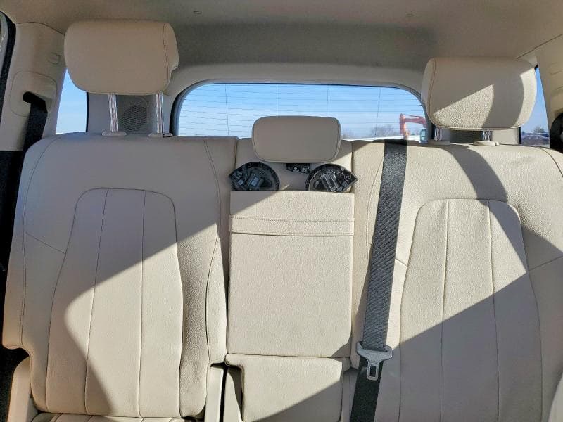 2020 MERCEDES-BENZ GLB 250 10