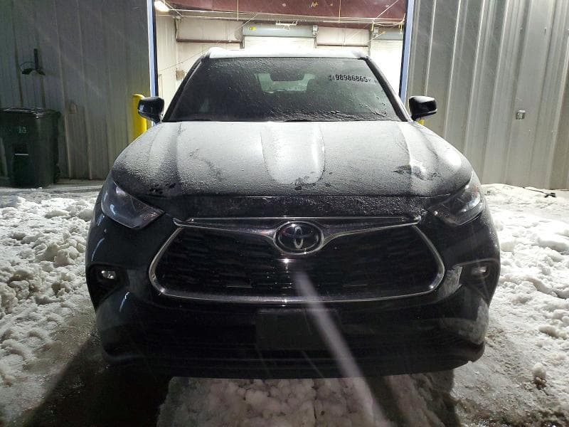 2020 TOYOTA HIGHLANDER LIMITED 5
