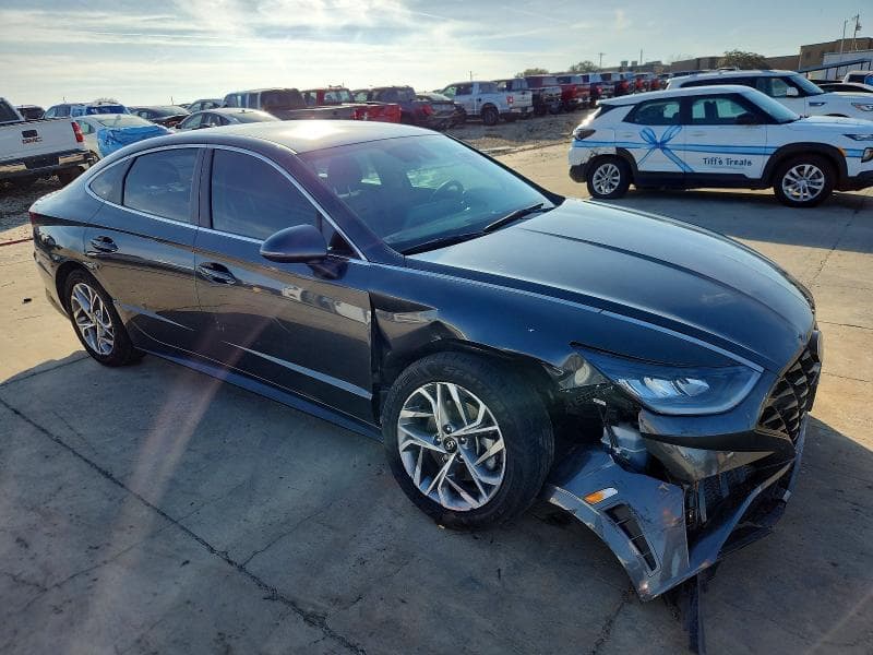 2021 HYUNDAI SONATA SEL 4