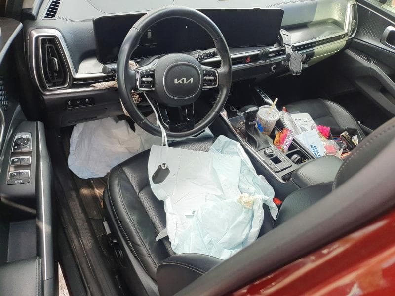 2024 KIA SORENTO EX 8