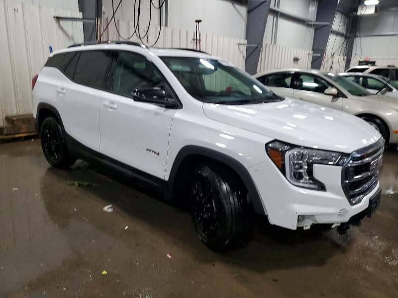2022 GMC TERRAIN AT4 4