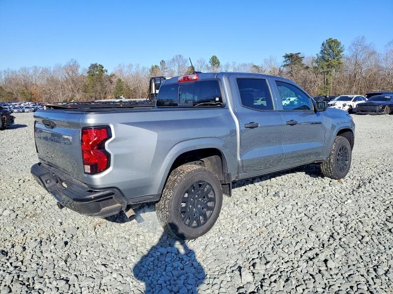 2025 CHEVROLET COLORADO 3