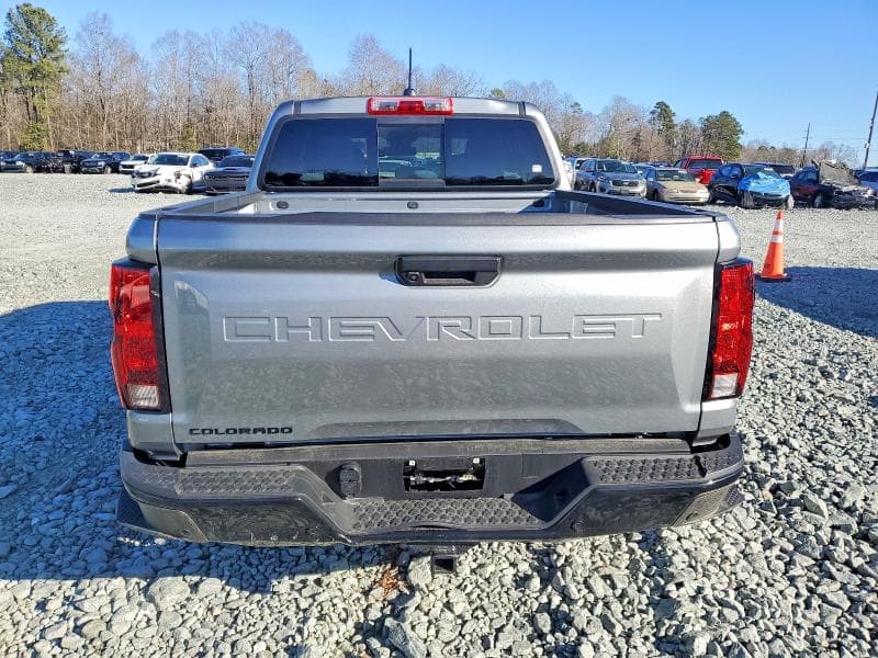 2025 CHEVROLET COLORADO 6