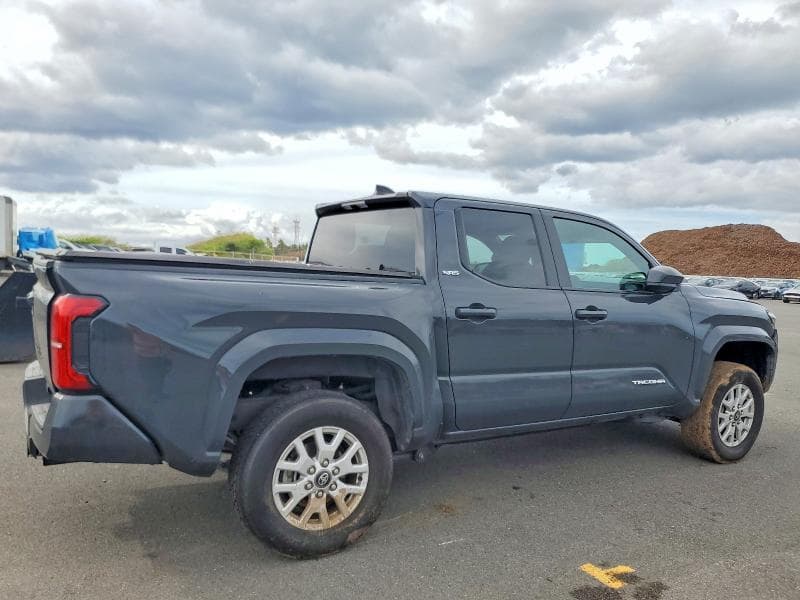 2024 TOYOTA TACOMA 3