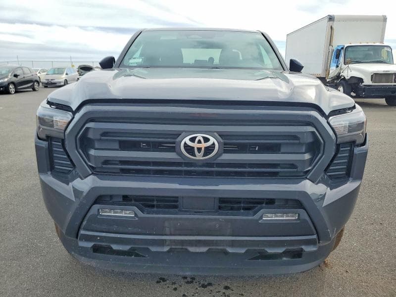 2024 TOYOTA TACOMA 5