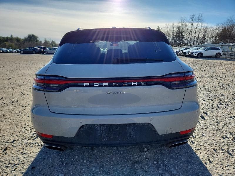 2021 PORSCHE MACAN 6