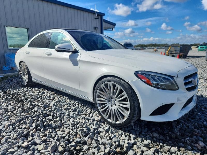 2020 MERCEDES-BENZ C 300 4