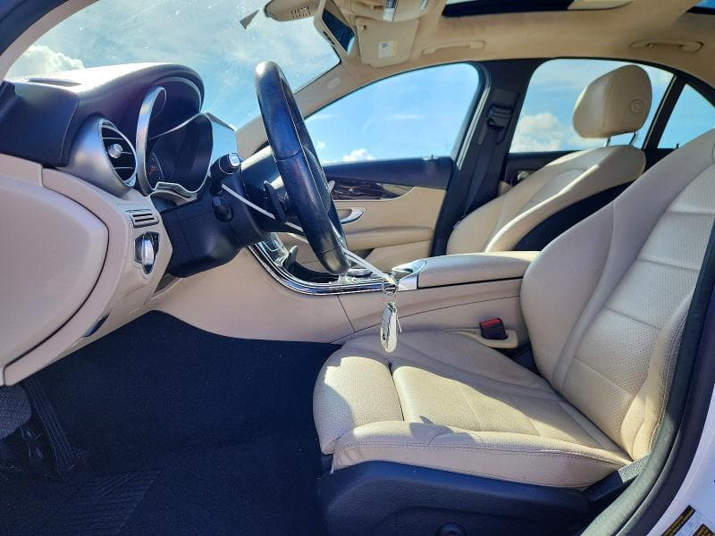 2020 MERCEDES-BENZ C 300 7