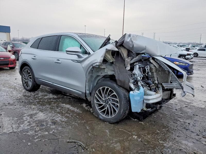 2019 LINCOLN NAUTILUS RESERVE 4
