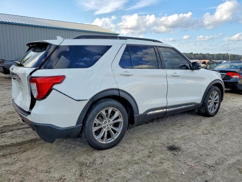 2022 FORD EXPLORER XLT 3