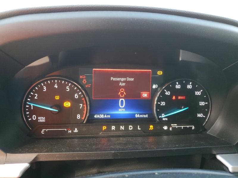 2022 FORD EXPLORER XLT 9