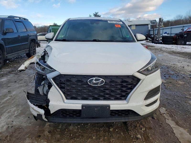 2020 HYUNDAI TUCSON SE SE 5
