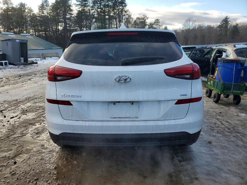 2020 HYUNDAI TUCSON SE SE 6