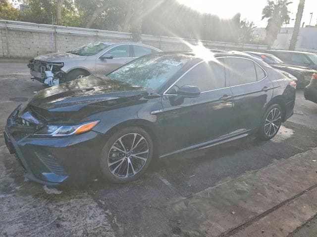 2019 TOYOTA CAMRY HYBRID - 1