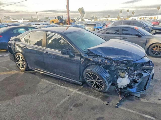2019 TOYOTA CAMRY HYBRID 4