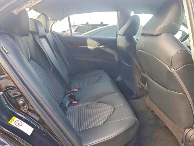 2019 TOYOTA CAMRY HYBRID 10