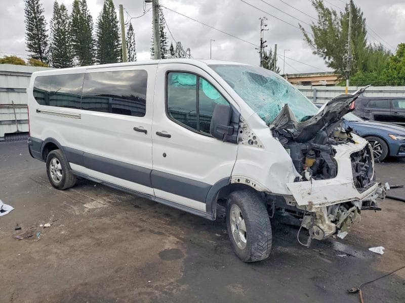 2017 FORD TRANSIT T-350 4