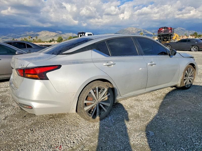 2019 NISSAN ALTIMA SR 3