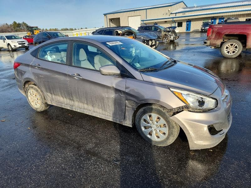 2017 HYUNDAI ACCENT SE SE 4