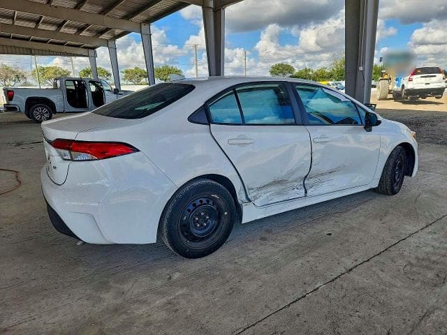 2023 TOYOTA COROLLA LE 3
