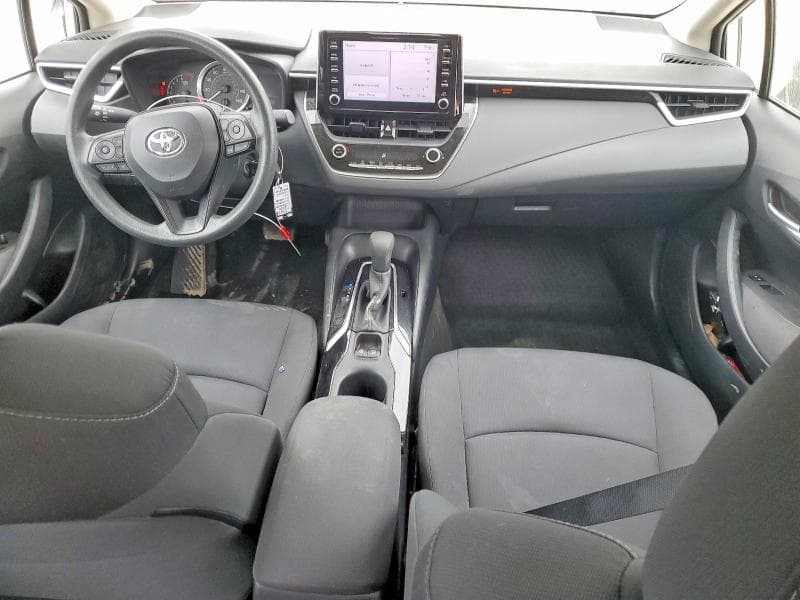 2020 TOYOTA COROLLA LE LE 8
