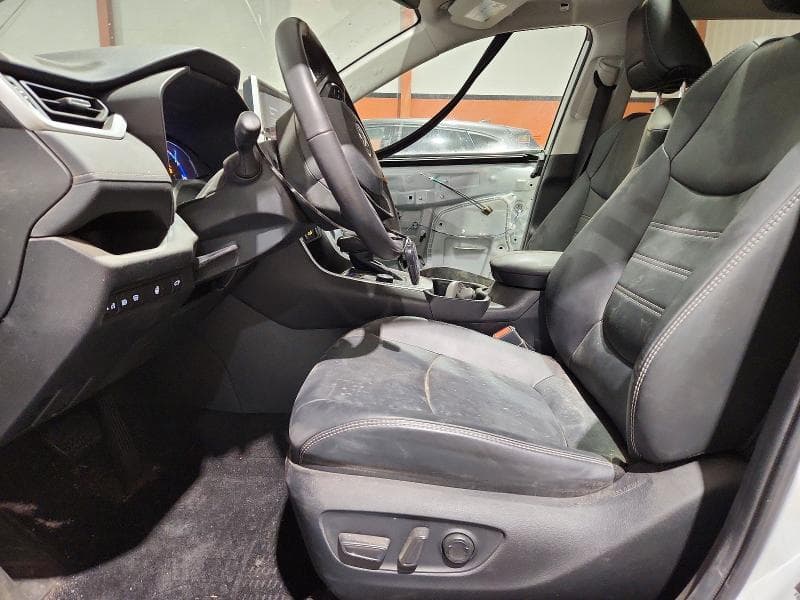 2024 TOYOTA RAV4 XLE 7