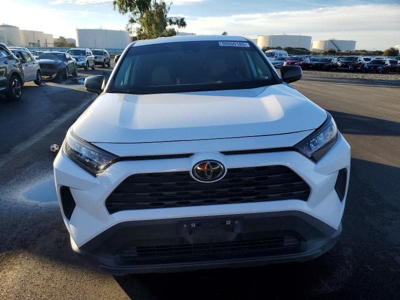 2022 TOYOTA RAV4 LE 5