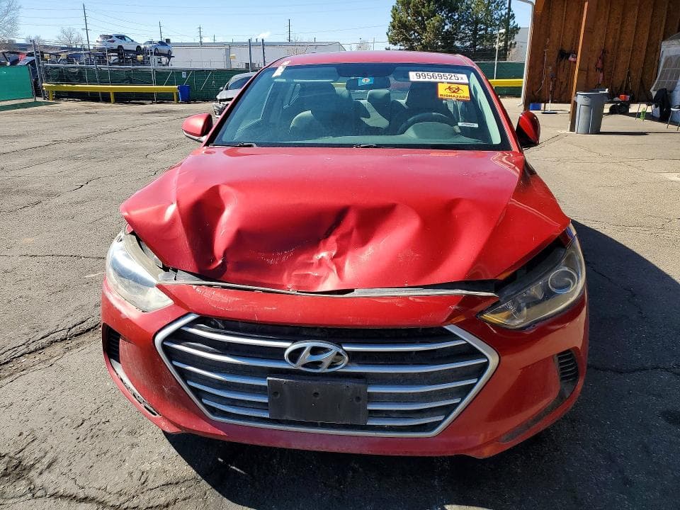 2017 HYUNDAI ELANTRA SE 5