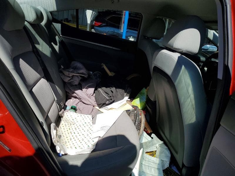 2017 HYUNDAI ELANTRA SE 10
