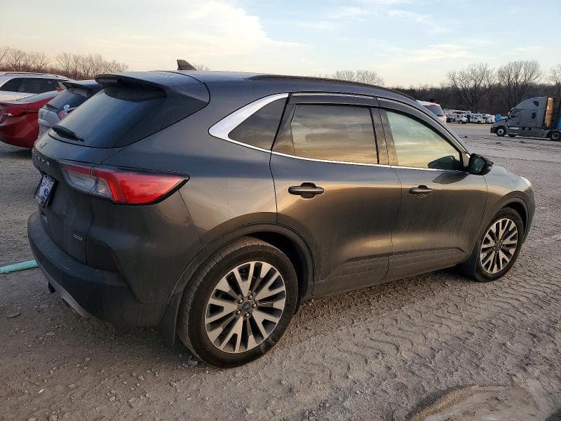 2020 FORD ESCAPE TITANIUM 3