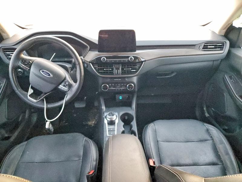 2020 FORD ESCAPE TITANIUM 8