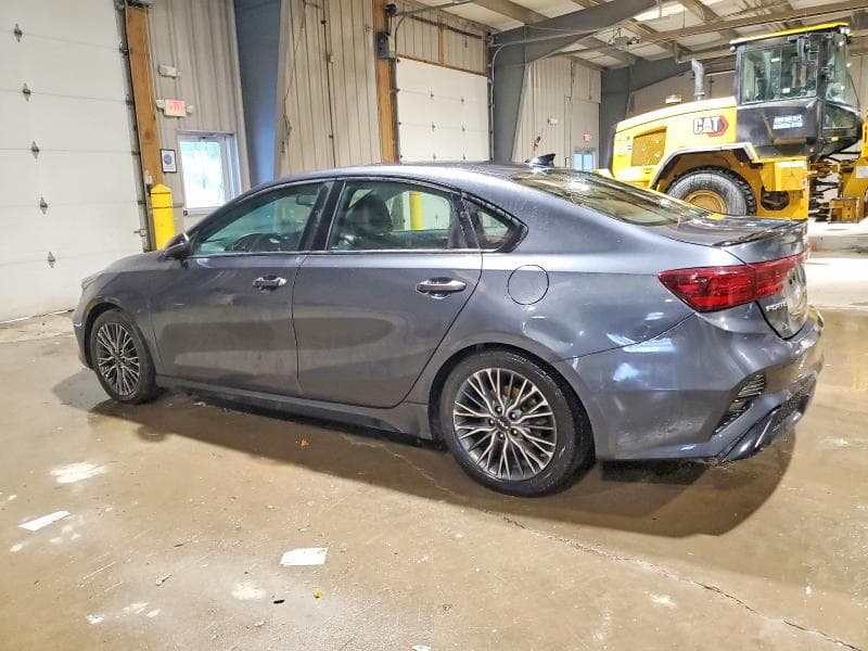 2022 KIA FORTE GT LINE 2