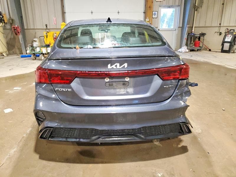 2022 KIA FORTE GT LINE 6
