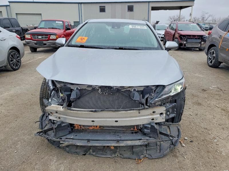 2020 TOYOTA CAMRY LE LE 5