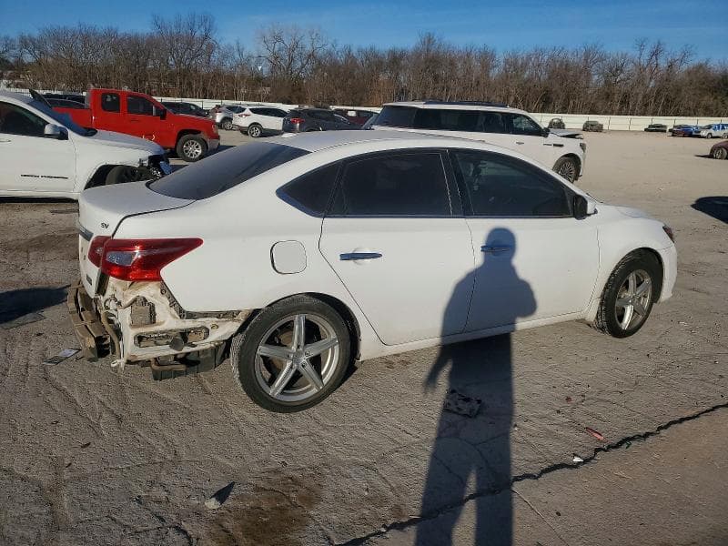 2019 NISSAN SENTRA SV 4