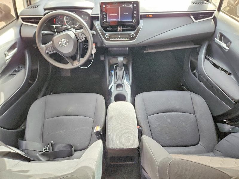 2020 TOYOTA COROLLA LE 8