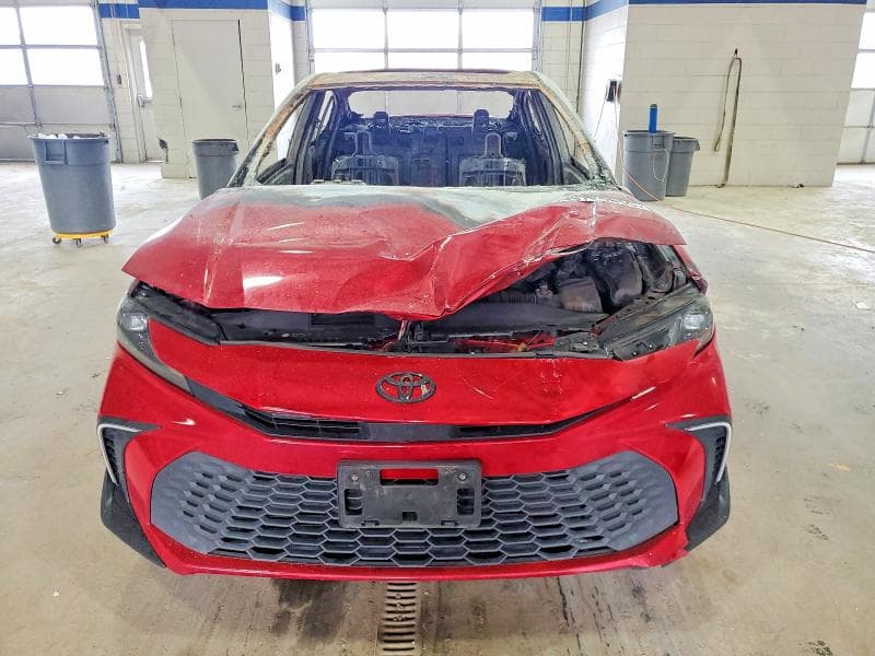 2025 TOYOTA CAMRY XSE 5