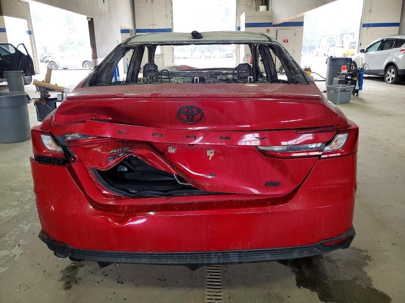 2025 TOYOTA CAMRY XSE 6