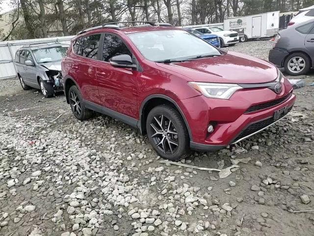 2018 TOYOTA RAV4 SE SE 13
