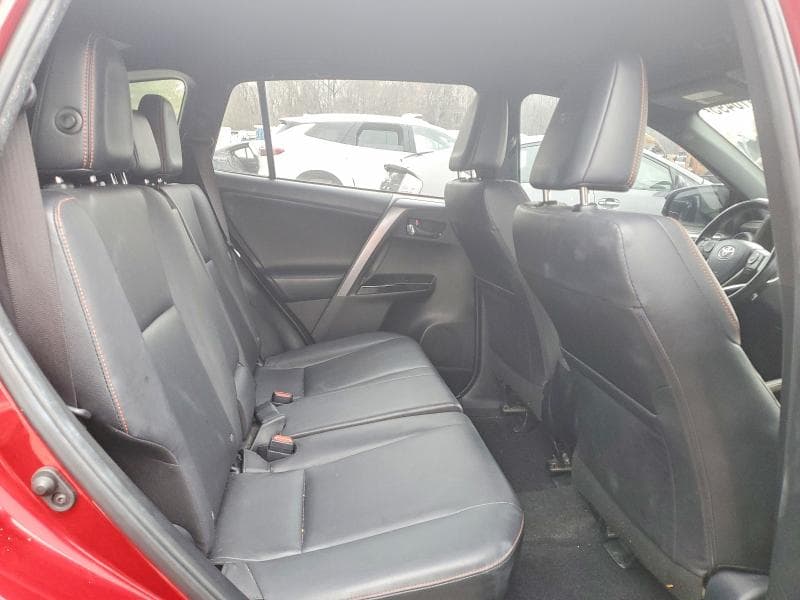 2018 TOYOTA RAV4 SE SE 10