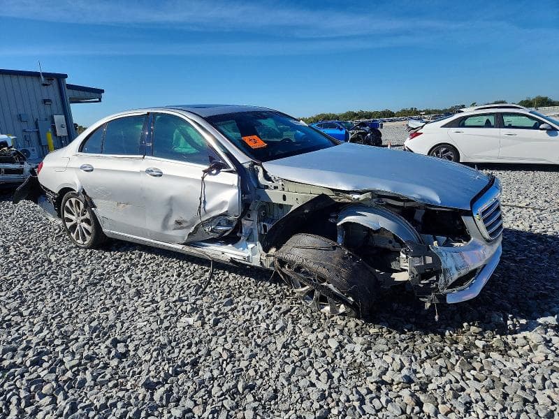 2017 MERCEDES-BENZ E 300 4